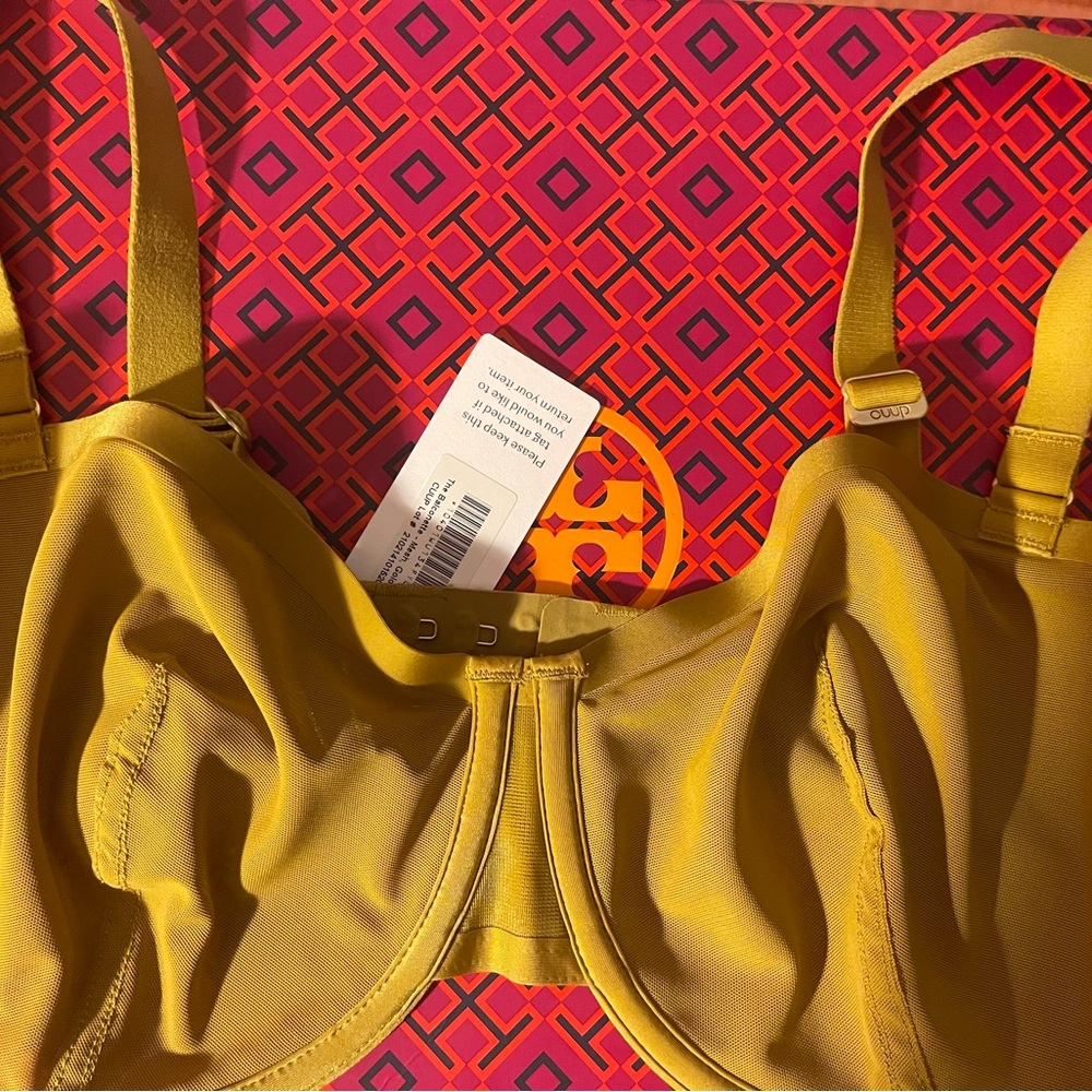 *New with tags* CUUP Balconette mesh bra in the beautiful sold out Gold-34F